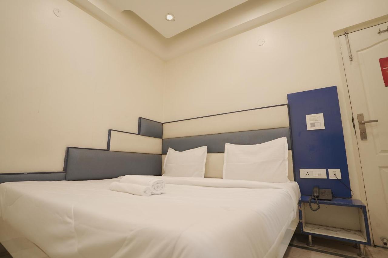 Hotel Leo Continental 新德里 外观 照片