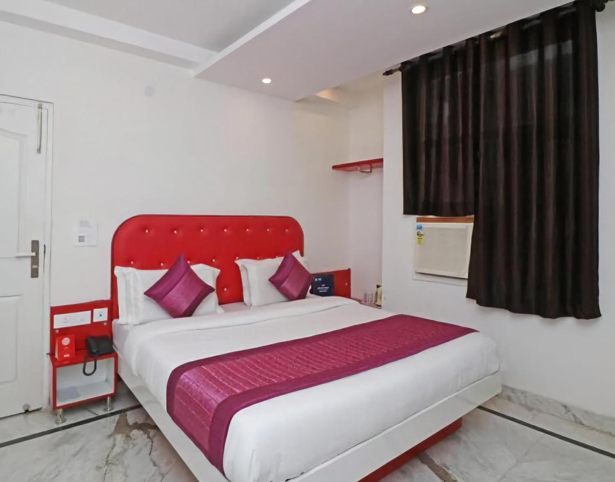 Hotel Leo Continental 新德里 外观 照片