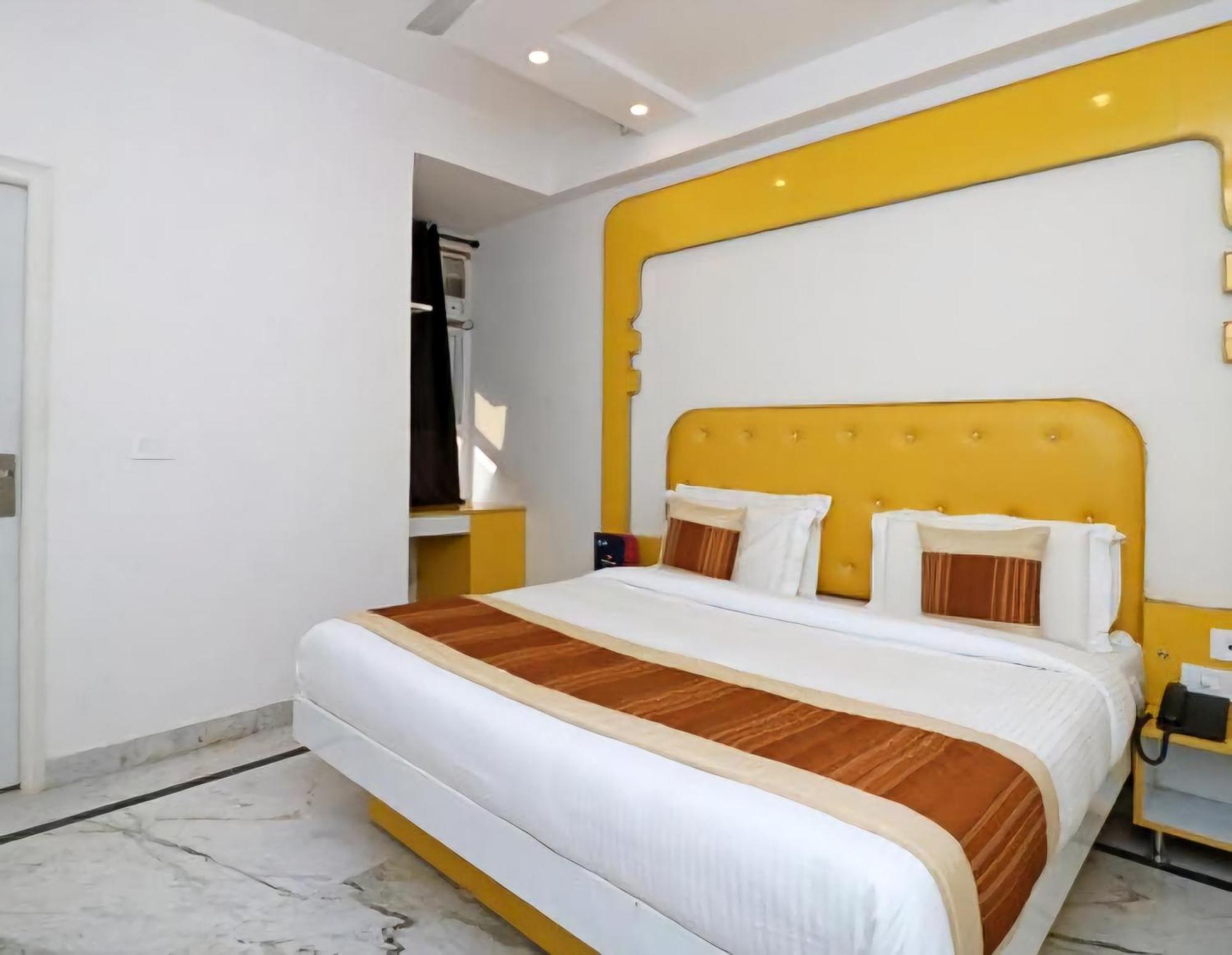 Hotel Leo Continental 新德里 外观 照片