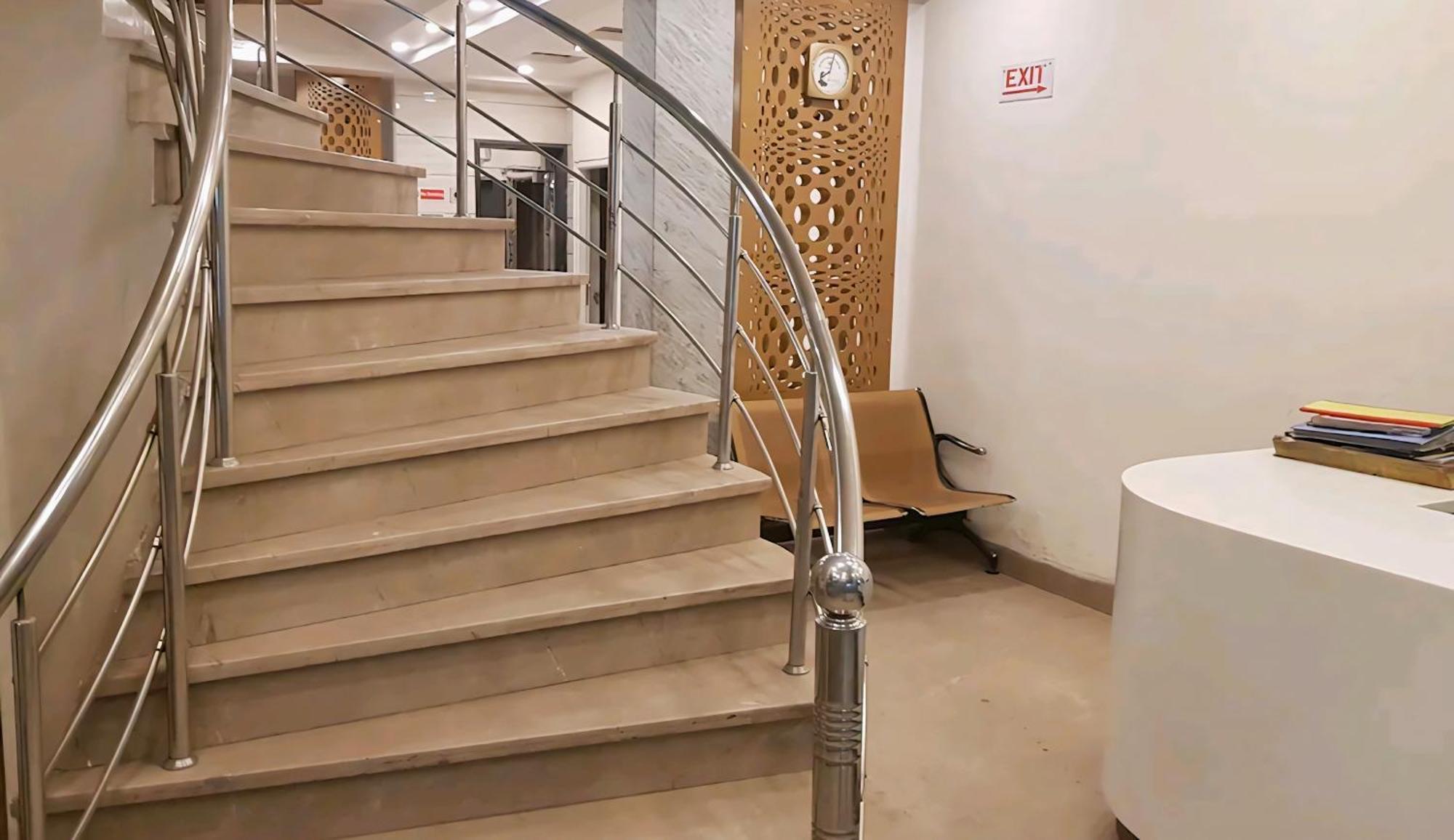 Hotel Leo Continental 新德里 外观 照片