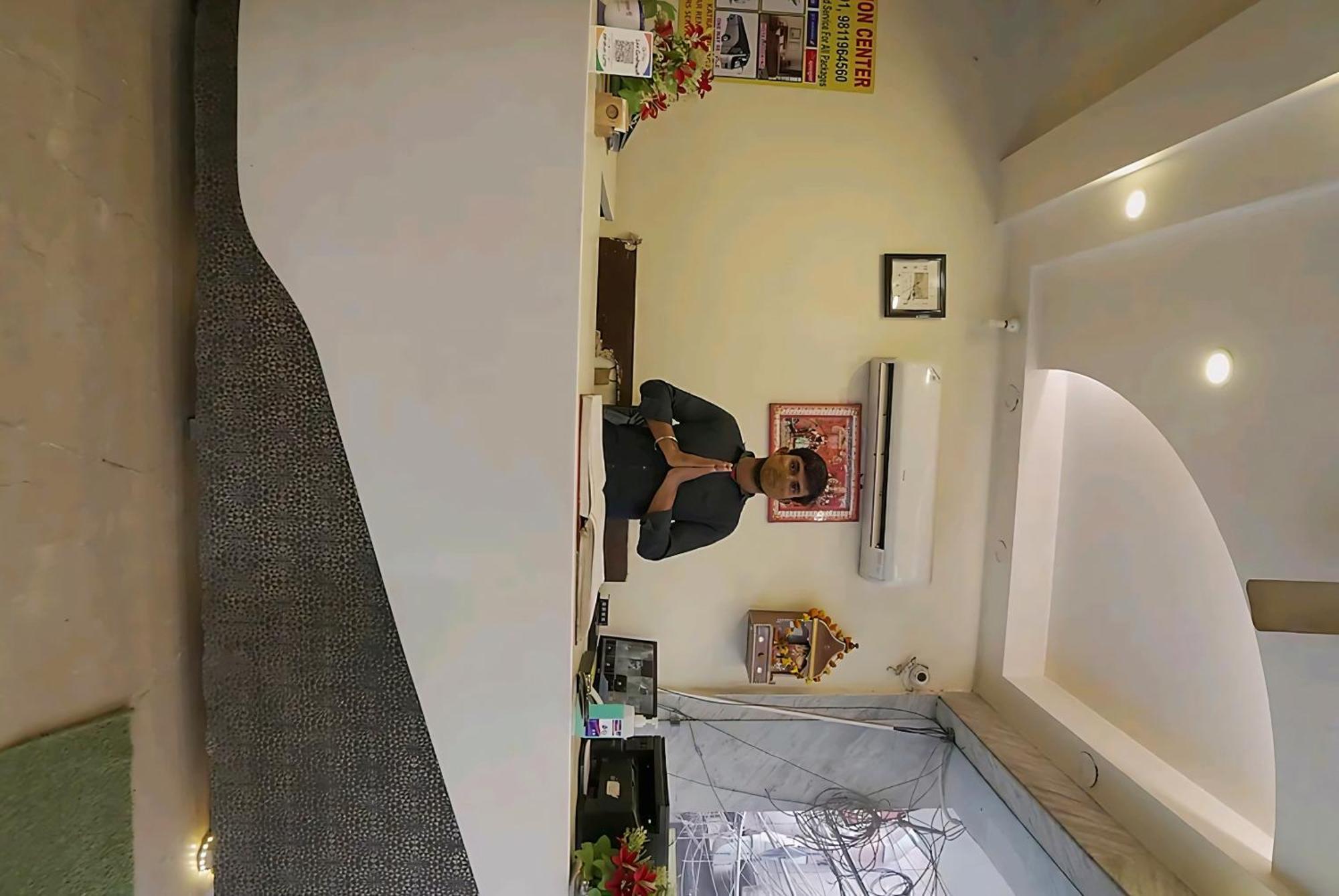 Hotel Leo Continental 新德里 外观 照片