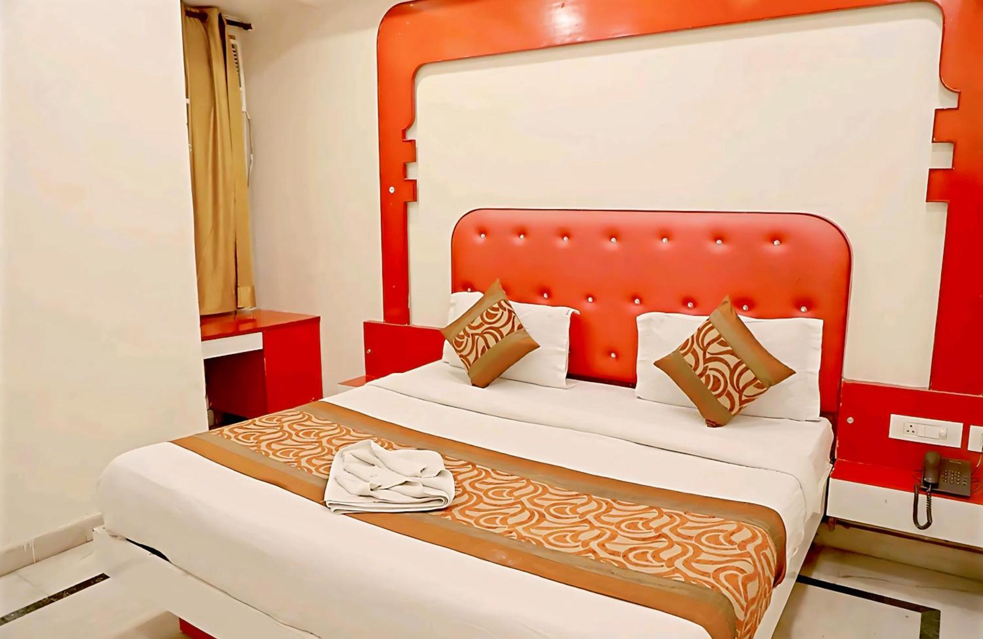 Hotel Leo Continental 新德里 外观 照片