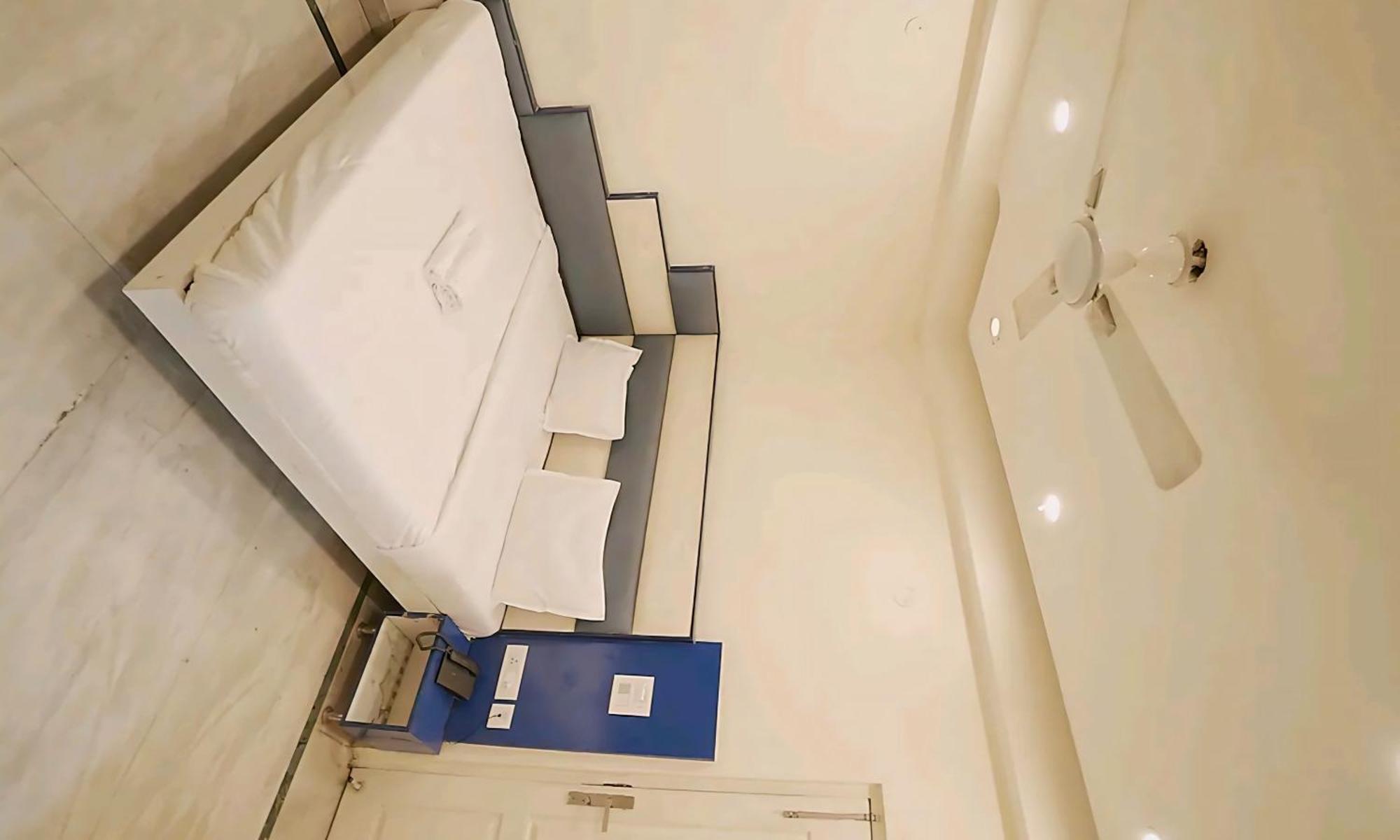 Hotel Leo Continental 新德里 外观 照片