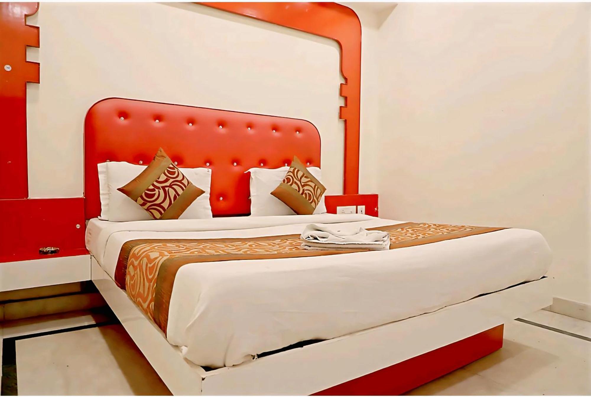 Hotel Leo Continental 新德里 外观 照片